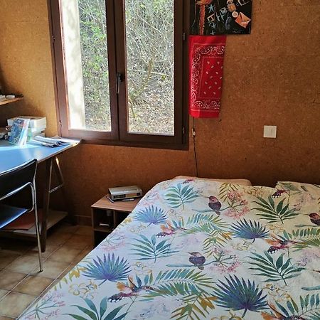 Chambre Dans Villa Le Chaffaut-Saint-Jurson المظهر الخارجي الصورة