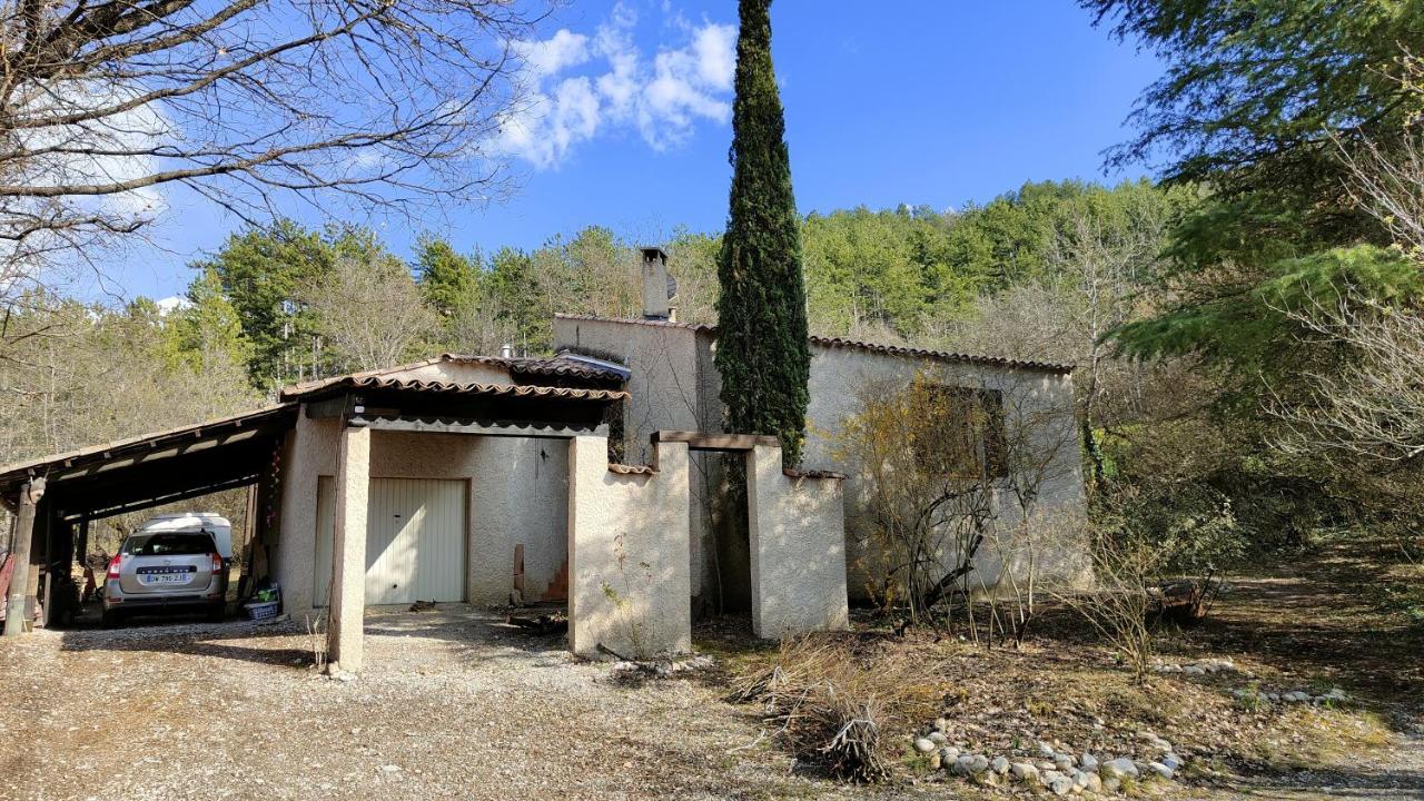Chambre Dans Villa Le Chaffaut-Saint-Jurson المظهر الخارجي الصورة